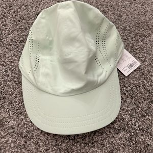 Athleta Green Ultra Light Run Cap 3.0